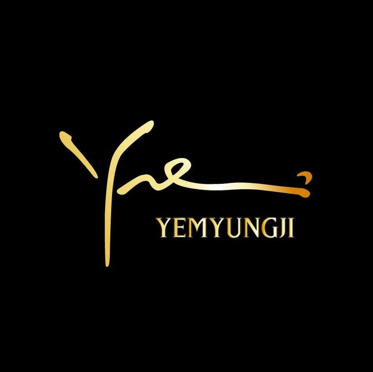 Yemyungji Diamond 18 Karat Yellow White Rose Gold Eternity Ring Layering Set